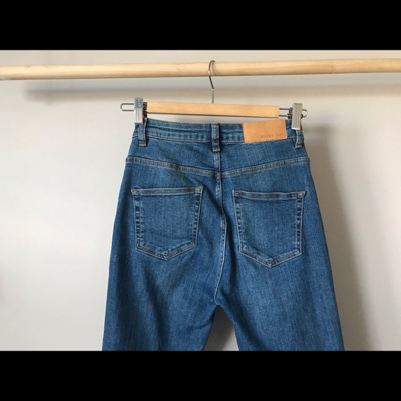 Noisy May High Rise Cropped Flared Jeans - Picture 12 of 13